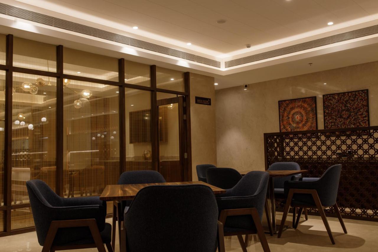 Hotel Sayaji Jāmnagar Exteriér fotografie